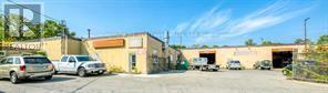 9 Meadow Lane, Hamilton, Ontario  L9H 1L1 - Photo 2 - X13685994