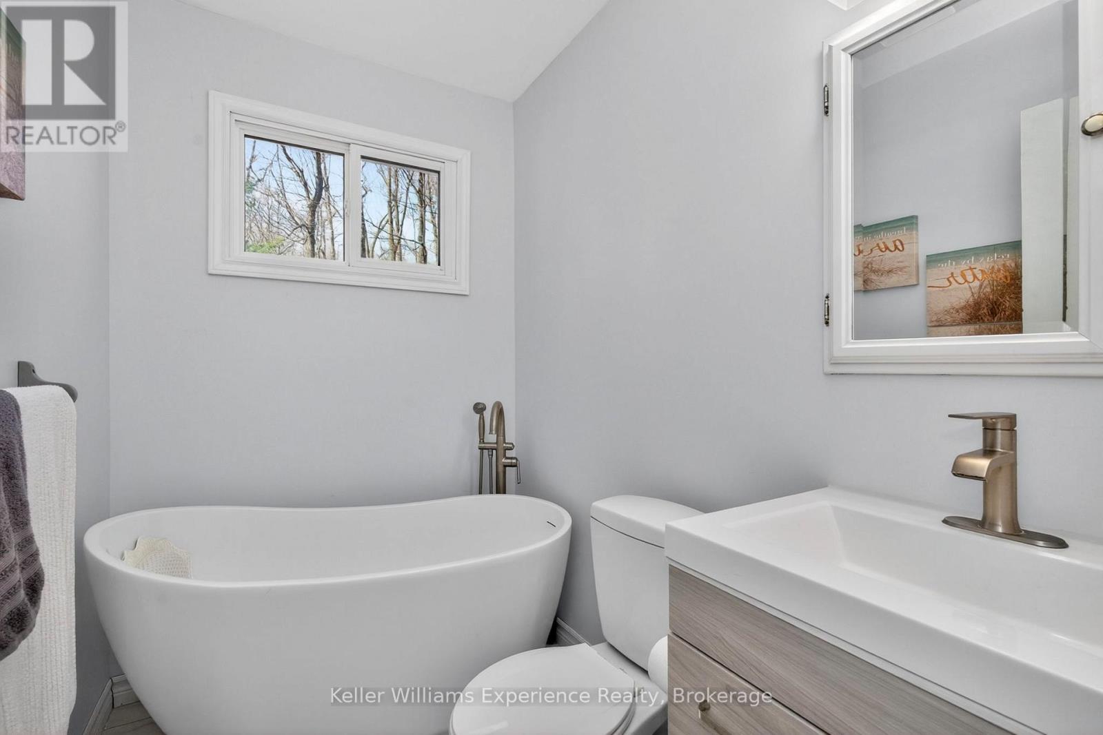 194 Sawlog Point Road, Tiny, Ontario  L9M 0B1 - Photo 27 - S13079020