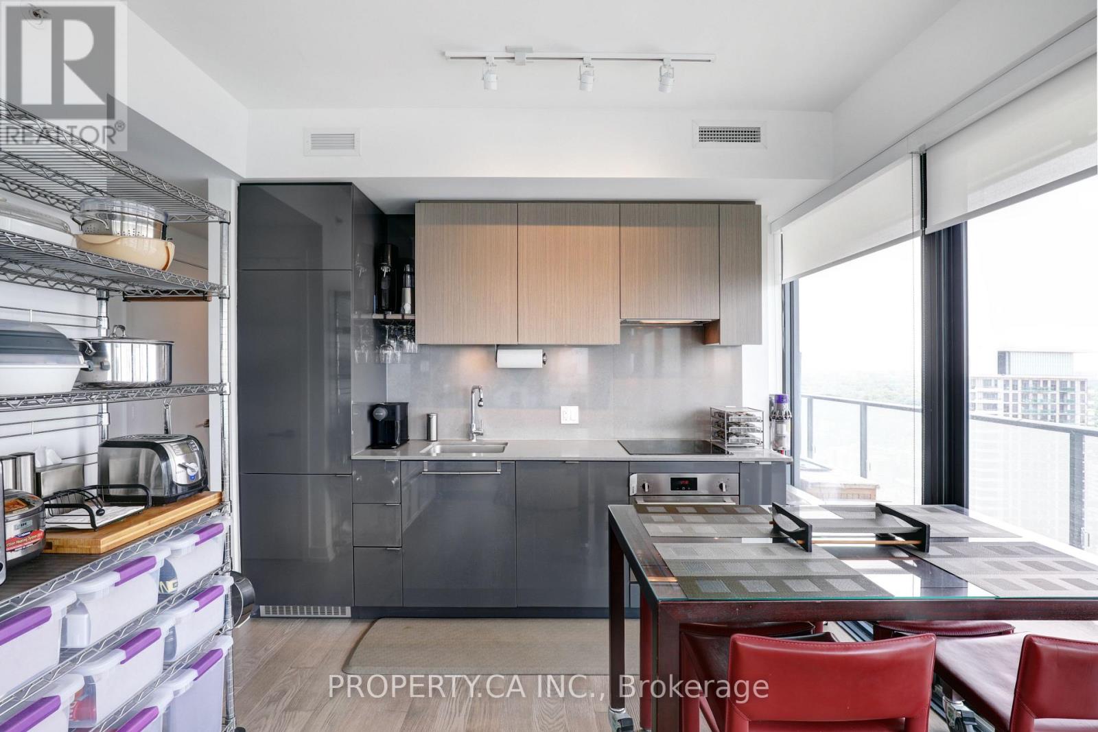 3004 - 161 Roehampton Avenue, Toronto, Ontario  M4P 0C8 - Photo 13 - C13686058