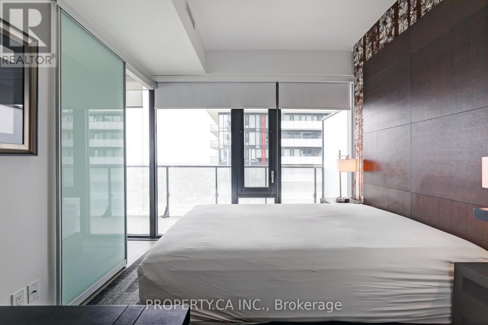 3004 - 161 Roehampton Avenue, Toronto, Ontario  M4P 0C8 - Photo 20 - C13686058
