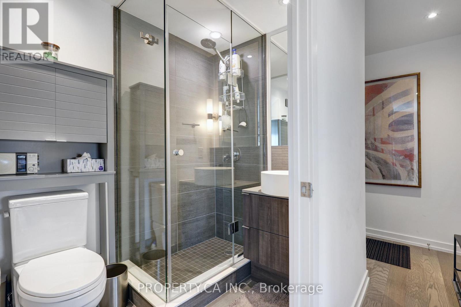 3004 - 161 Roehampton Avenue, Toronto, Ontario  M4P 0C8 - Photo 6 - C13686058