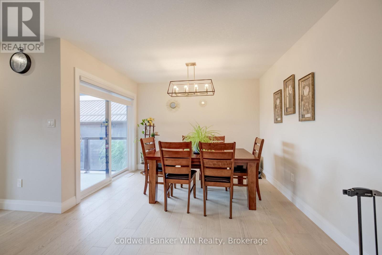 430 Wellington Street E, Wellington North (Mount Forest), Ontario  N0G 2L4 - Photo 13 - X13686044