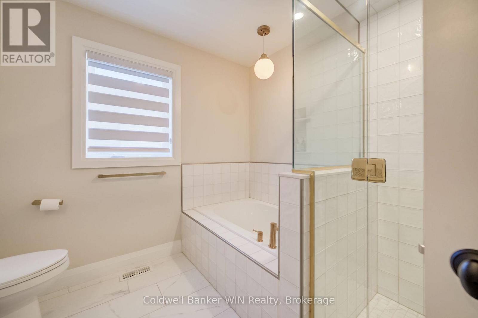 430 Wellington Street E, Wellington North (Mount Forest), Ontario  N0G 2L4 - Photo 17 - X13686044