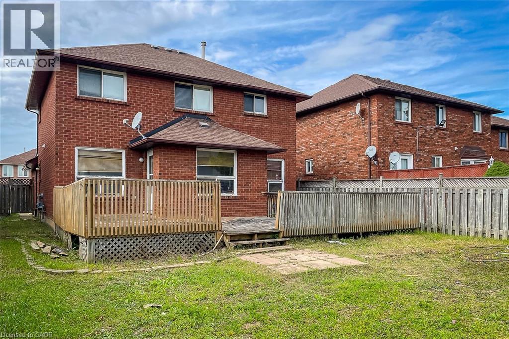 126 Fairington Crescent, Hamilton, Ontario  L8E 3N4 - Photo 5 - 40855211