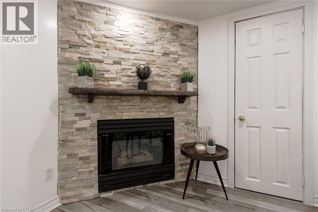 2105 Maplewood Drive, Burlington, Ontario  L7R 2C6 - Photo 36 - 40856104