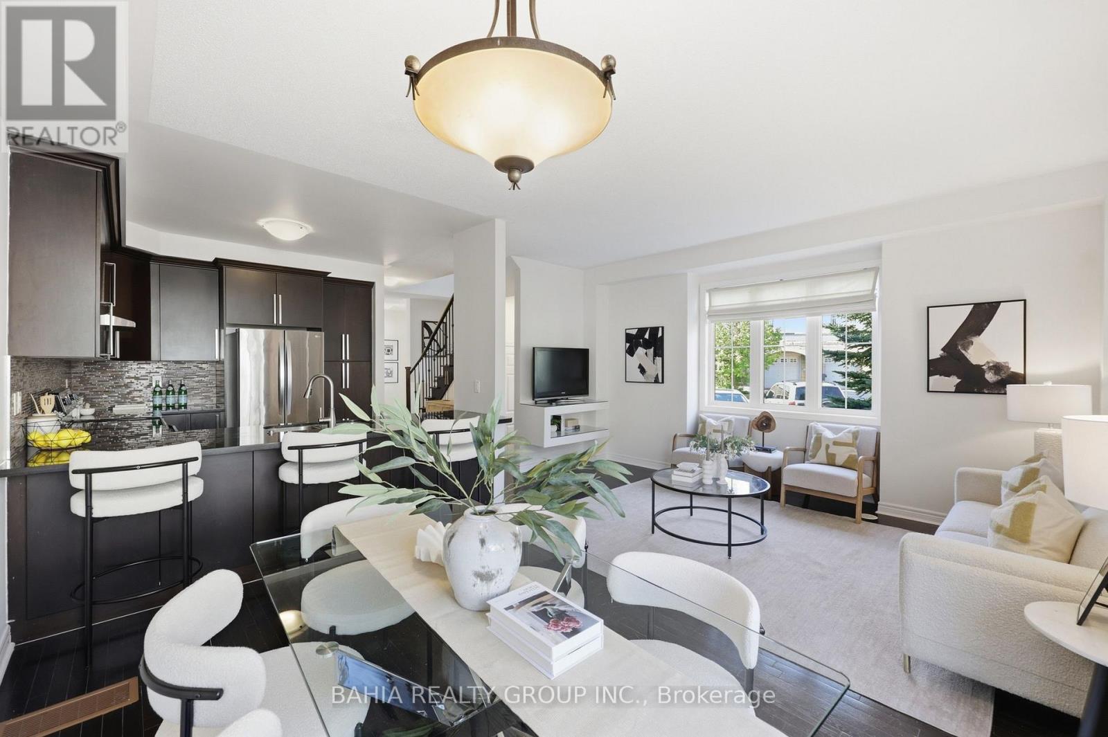 55 Cedar Lake Crescent E, Brampton, Ontario  L6Y 0P9 - Photo 11 - W13685966