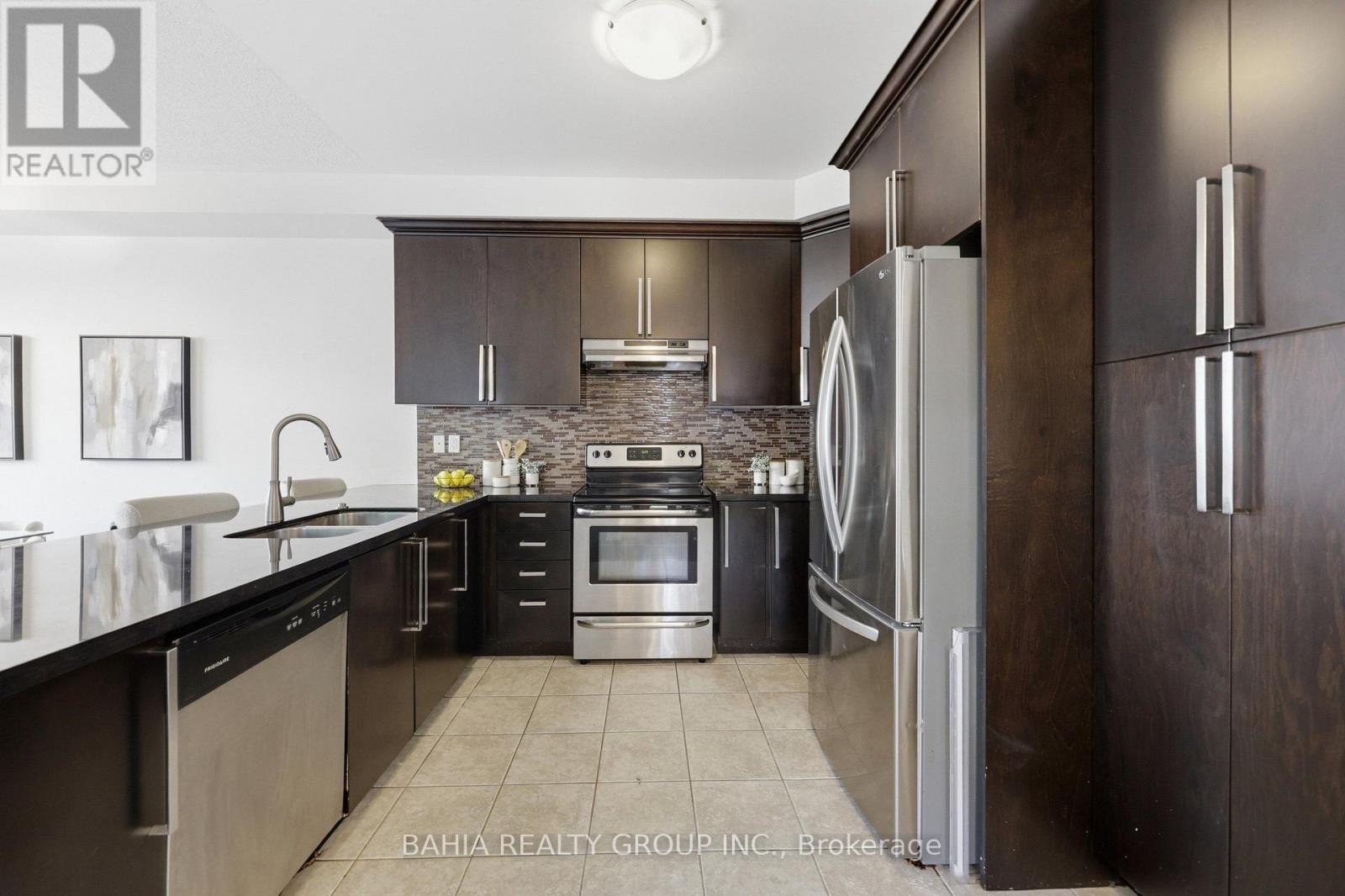 55 Cedar Lake Crescent E, Brampton, Ontario  L6Y 0P9 - Photo 13 - W13685966