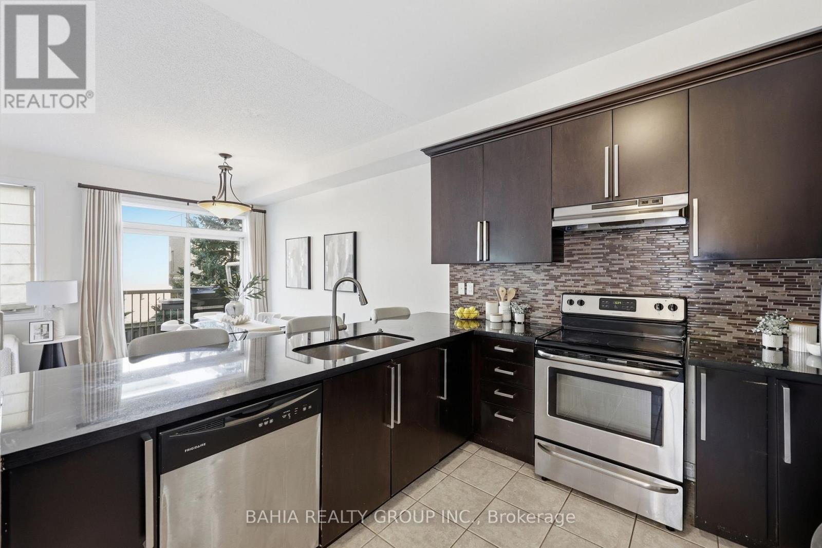 55 Cedar Lake Crescent E, Brampton, Ontario  L6Y 0P9 - Photo 14 - W13685966