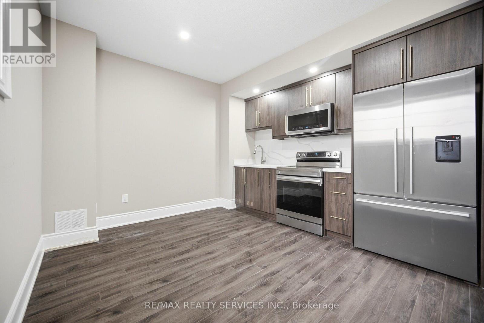 1 Adamsville Road, Brampton, Ontario  L6X 1H7 - Photo 41 - W13686028