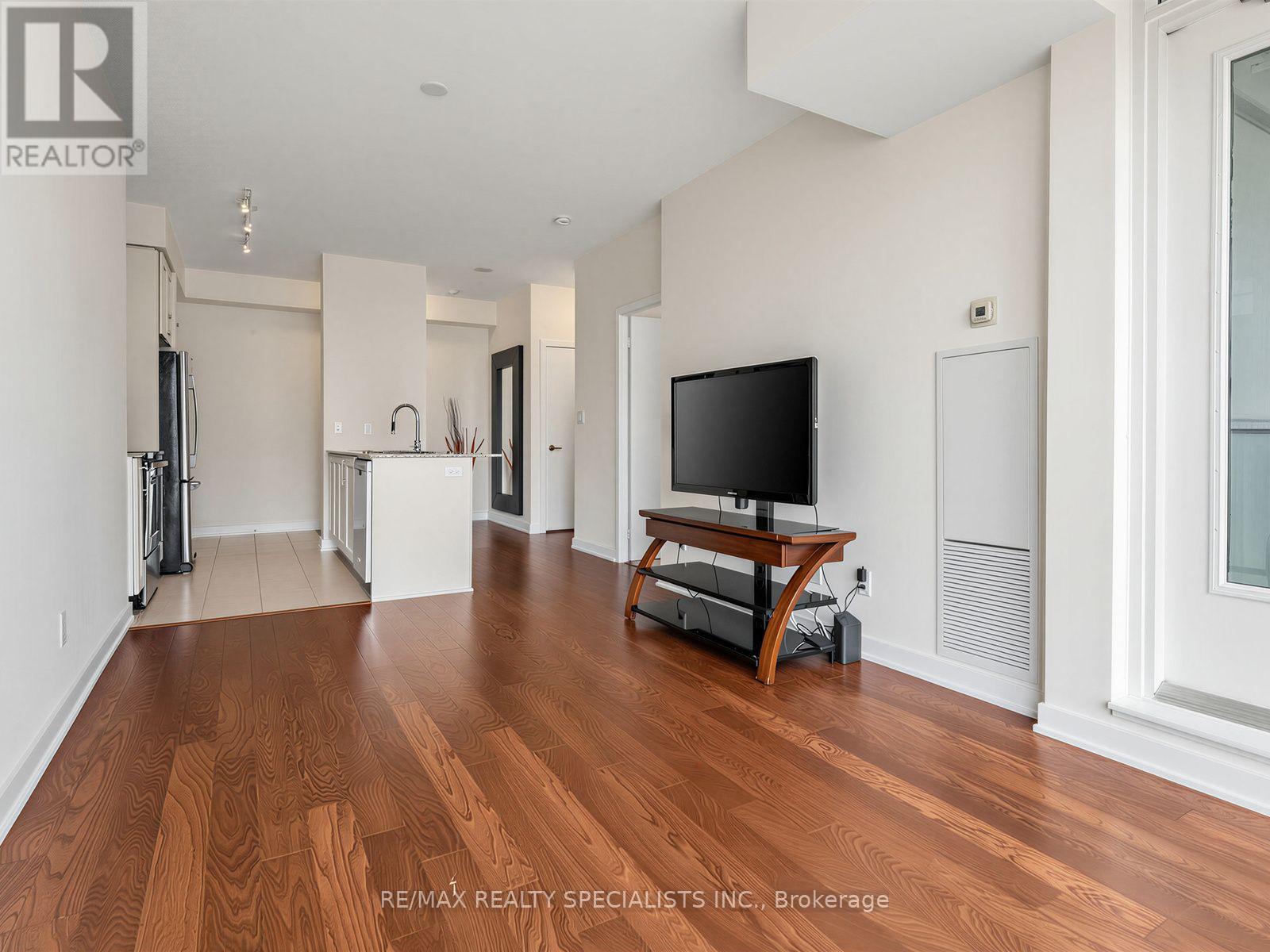 1401 - 4065 Brickstone Mews, Mississauga, Ontario  L5B 0G3 - Photo 11 - W13686056