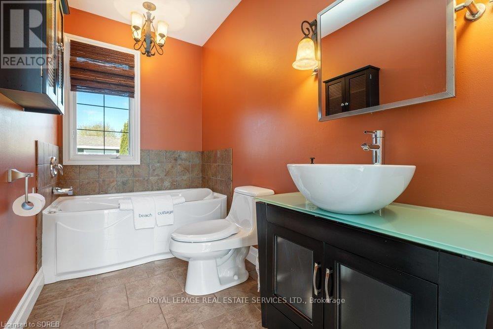 169 Cedar Drive, Norfolk, Ontario  N0E 1T0 - Photo 15 - X13685986
