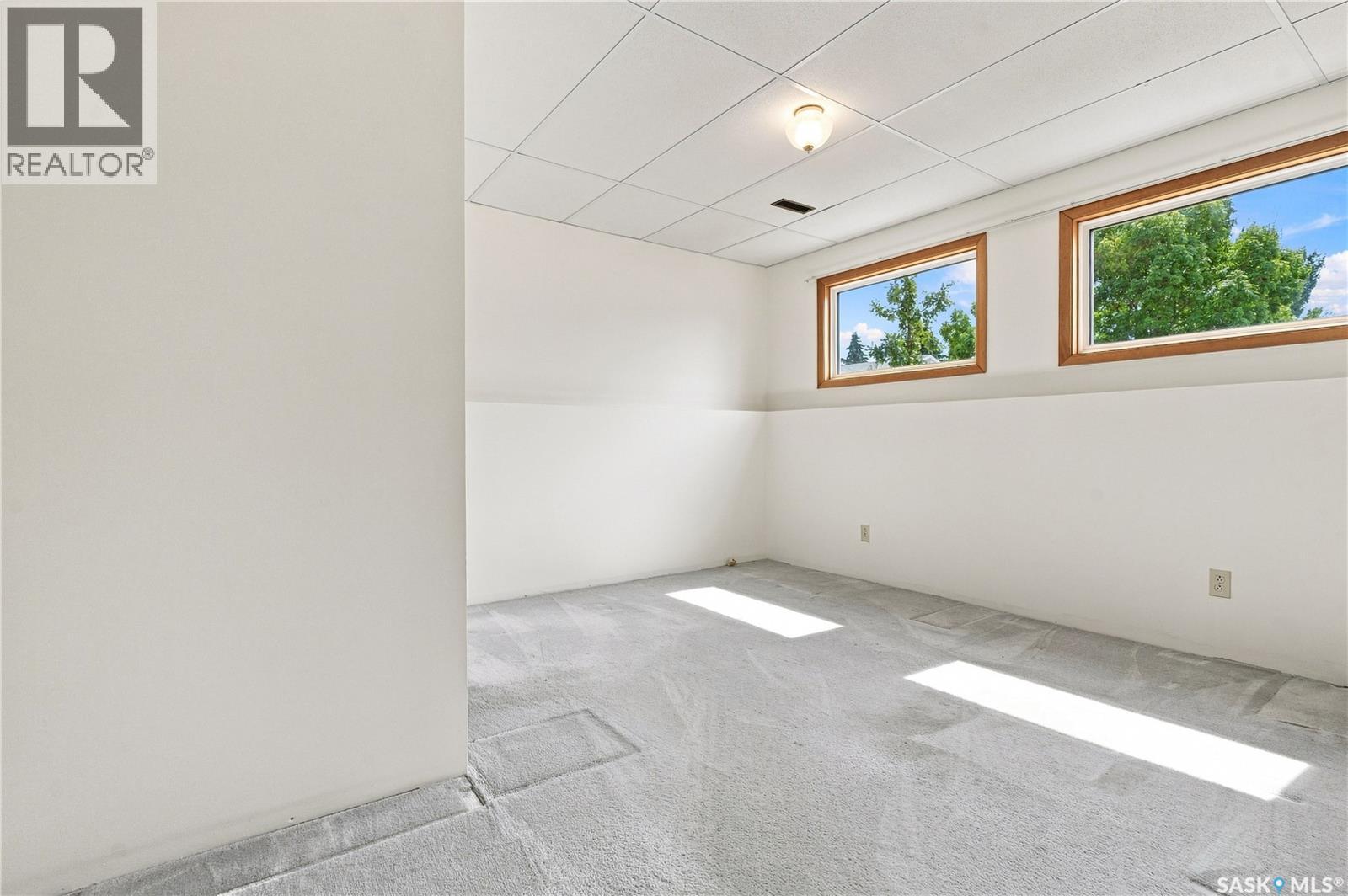 202 Stacey Court, Saskatoon, Saskatchewan  S7L 7A7 - Photo 15 - SK045835