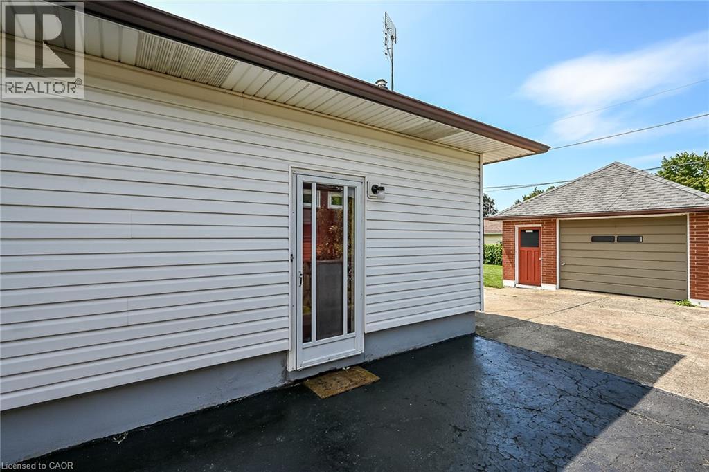 13 Allanburg Road S, St. Catharines, Ontario  L2T 2R8 - Photo 40 - 40856243
