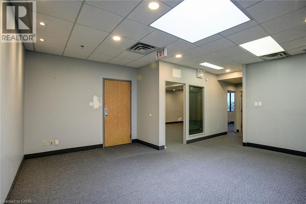 2140 Winston Park Drive Unit# 202, Oakville, Ontario  L6H 5W1 - Photo 3 - XH4184056