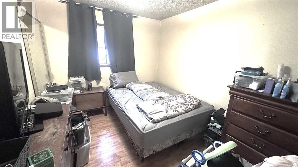 6503 33 Avenue NW, Calgary, Alberta  T3B 1K9 - Photo 11 - A2284959