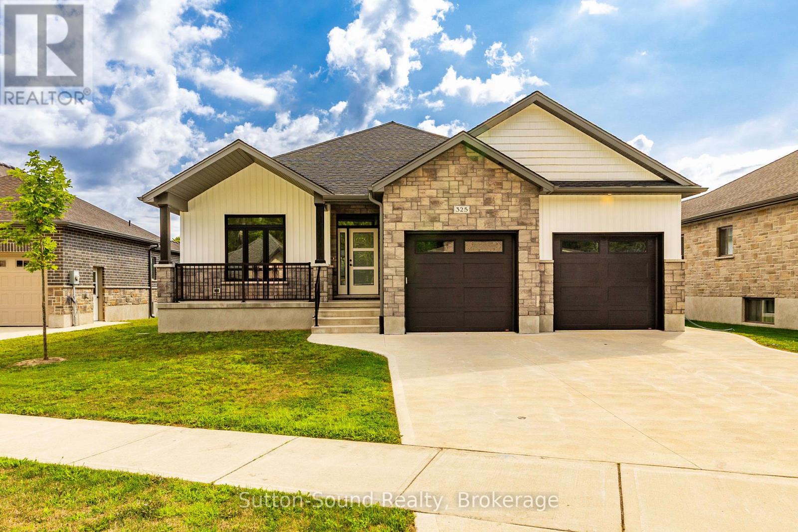 325 6TH AVENUE W, Owen Sound, Ontario