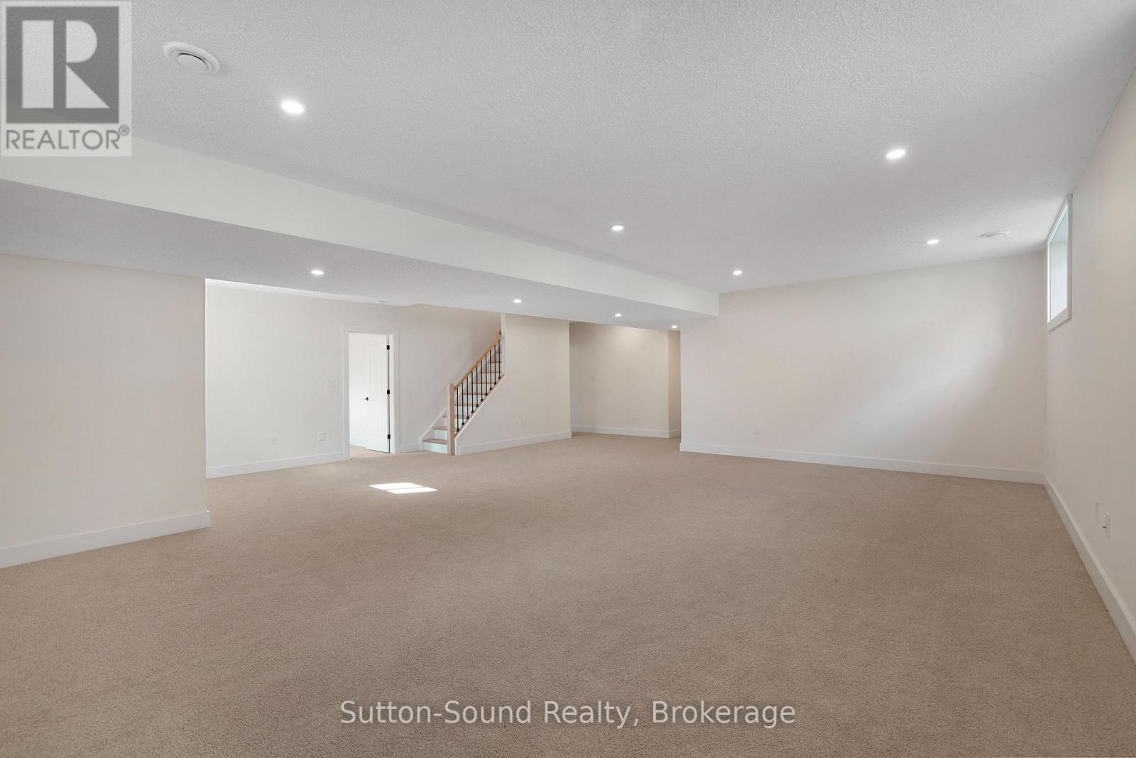 325 6th Avenue W, Owen Sound, Ontario  N4K 0E4 - Photo 31 - X12374657