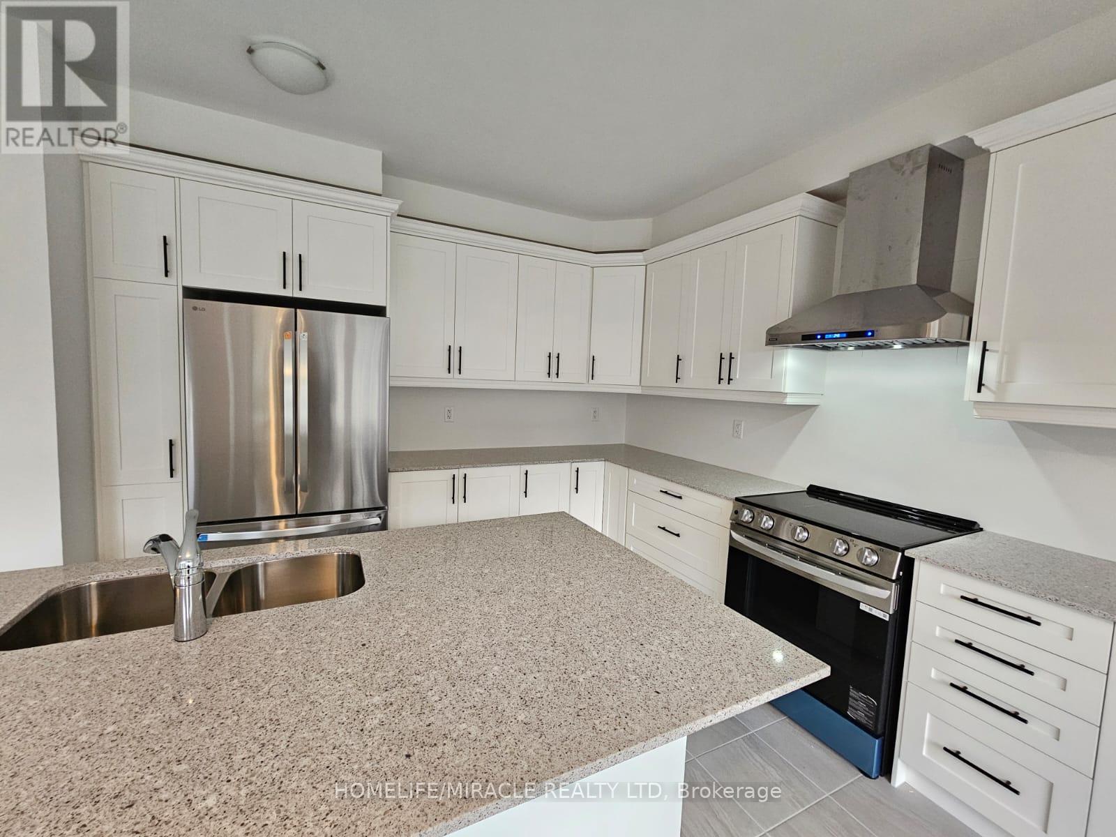 1869 Narcissus Gardens, Pickering, Ontario L1X 2R2 - Photo 10 - E13642430