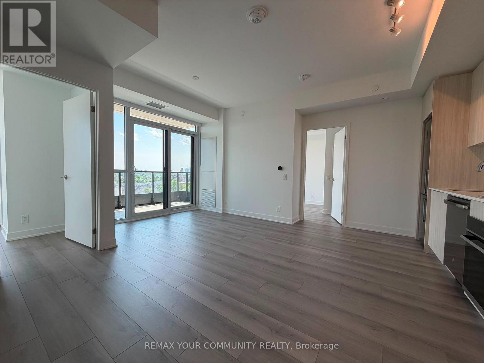 707 - 20 Deans Drive, Toronto, Ontario  M1L 0J7 - Photo 2 - E13682026