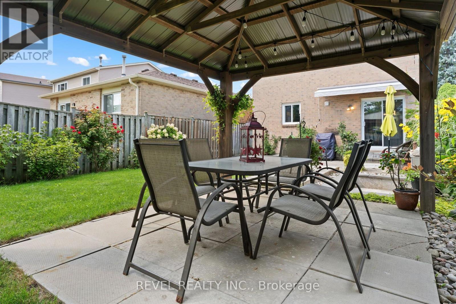 18 Longstaff Drive, Ajax, Ontario  L1S 5J1 - Photo 24 - E13685876