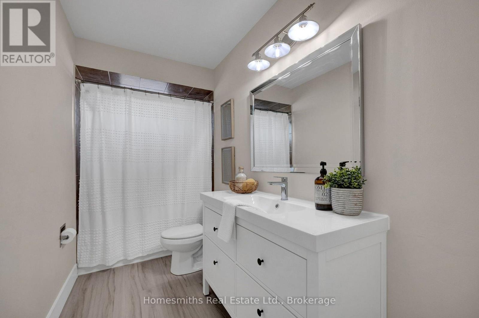 44 Loscombe Drive, Clarington, Ontario  L1C 3S9 - Photo 29 - E13686122