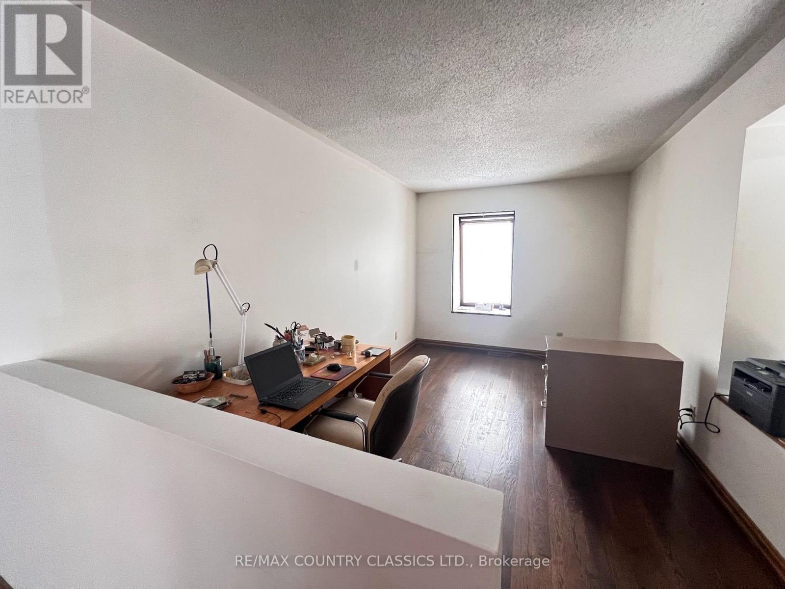 10 - 12 Flint Avenue, Bancroft, Ontario  K0L 1C0 - Photo 13 - X13686098