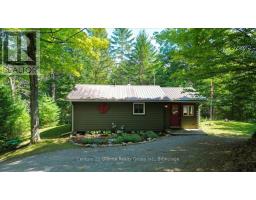 118 BAY LAKE ROAD, Bancroft, Ontario