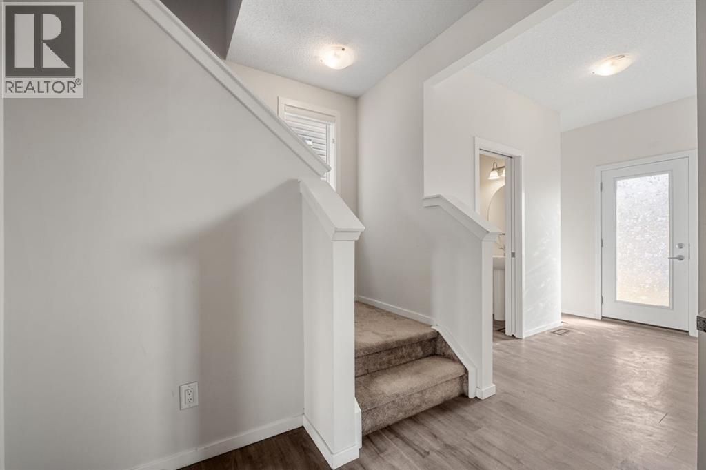 61 Cityline Gate NE, Calgary, Alberta  T3N 2H4 - Photo 17 - A2337939