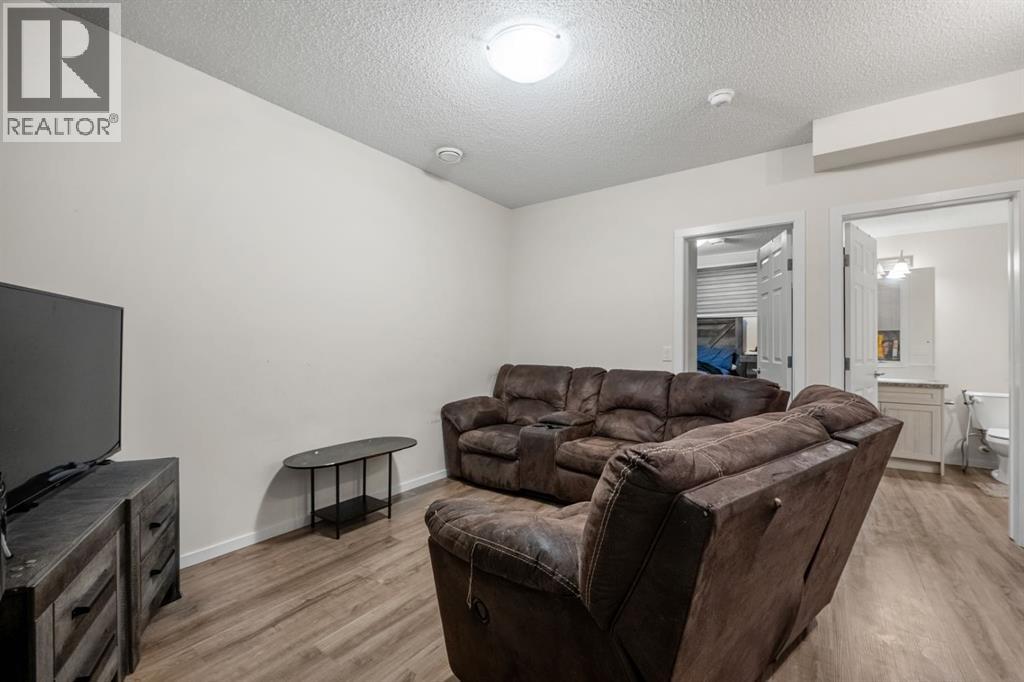 61 Cityline Gate NE, Calgary, Alberta  T3N 2H4 - Photo 33 - A2337939