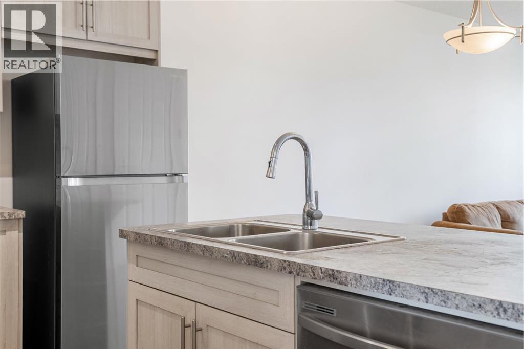 61 Cityline Gate NE, Calgary, Alberta  T3N 2H4 - Photo 11 - A2337939