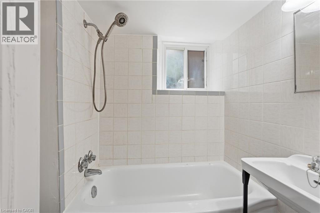 167 Balmoral Avenue S, Hamilton, Ontario  L8M 3K2 - Photo 36 - 40831742