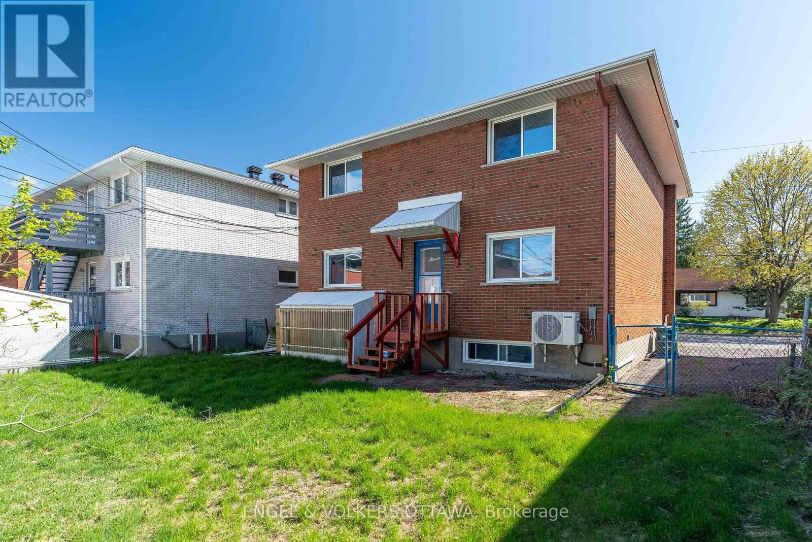 3 - 896 Pinewood Crescent, Ottawa, Ontario  K2B 5Y4 - Photo 32 - X13686206