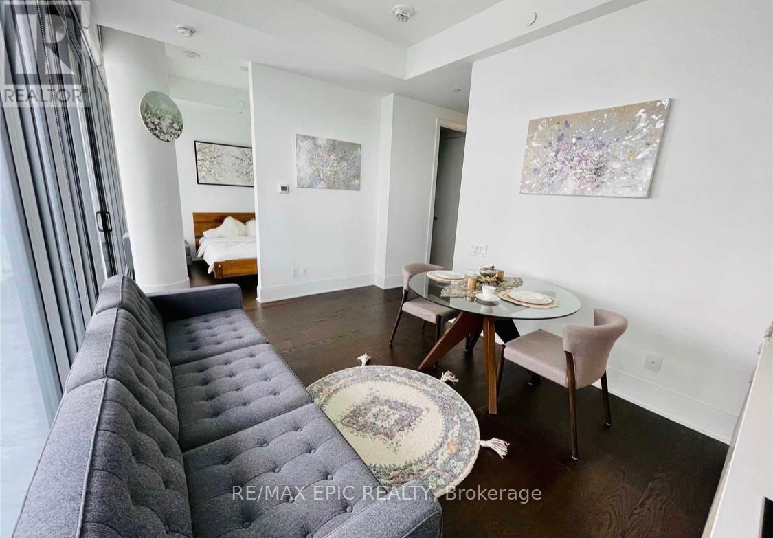 4705 - 50 Charles Street E, Toronto, Ontario  M4Y 0C3 - Photo 2 - C13686094