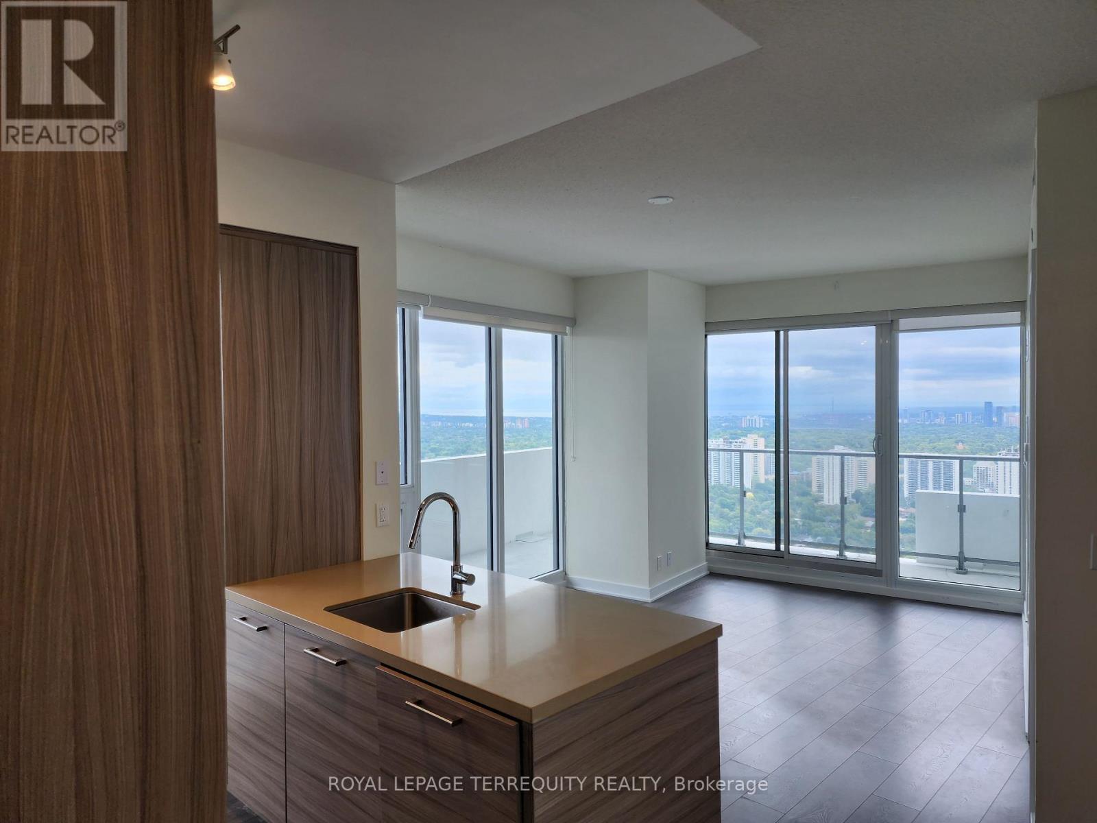 3803 - 2221 Yonge Street, Toronto, Ontario  M4S 0B8 - Photo 8 - C13686138