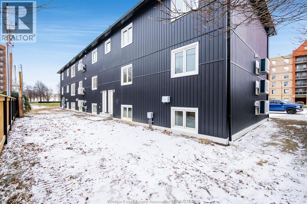 4 Bruce Avenue Unit# 8, Leamington, Ontario  N8H 4C3 - Photo 26 - 26020108