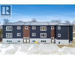 4 Bruce AVENUE Unit# 8, Leamington, Ontario