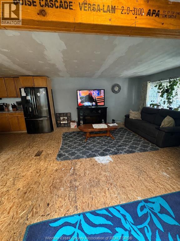 187 Dana Drive, Essex, Ontario  N8M 2Y6 - Photo 4 - 26020093