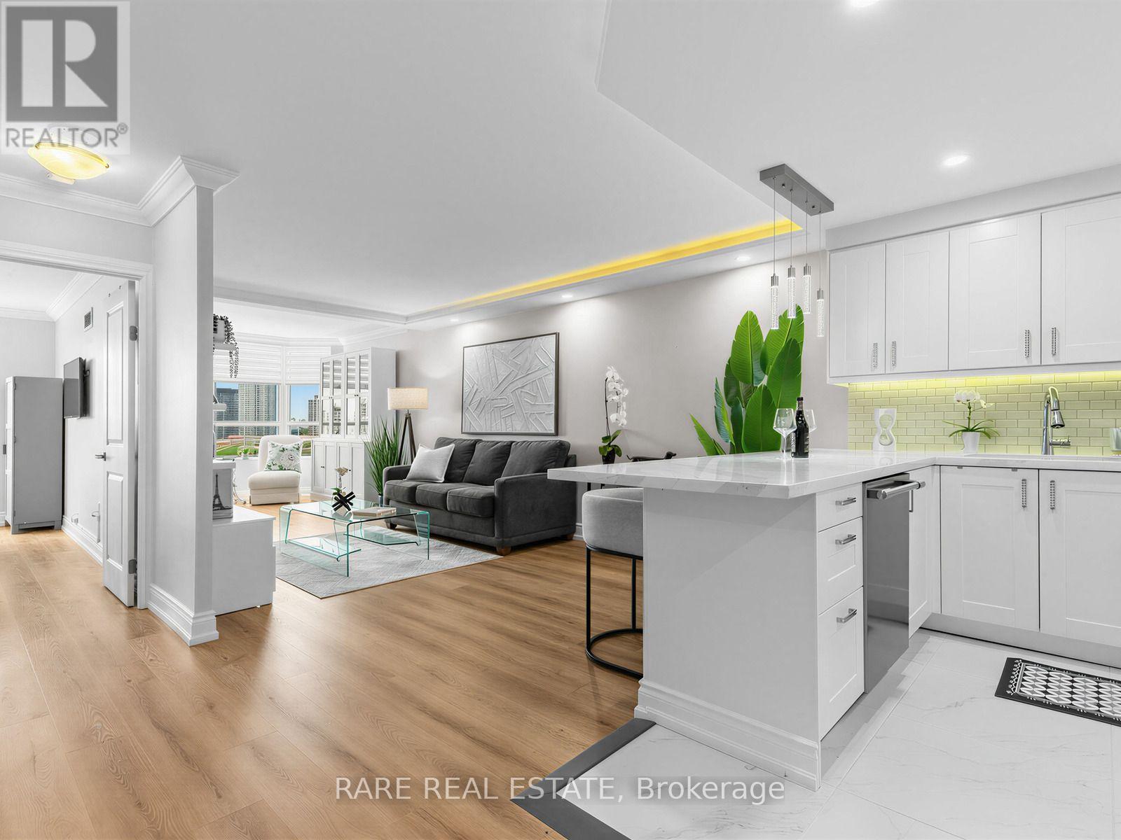 710 - 7601 Bathurst Street, Vaughan, Ontario  L4J 4H5 - Photo 3 - N13660850