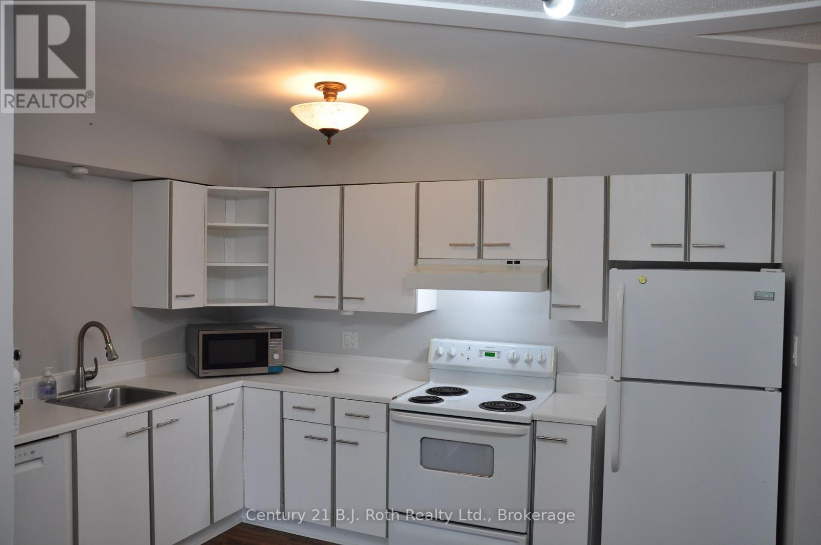 416 - 126 Bell Farm Road, Barrie (Alliance), Ontario  L4M 6J3 - Photo 4 - S13686152