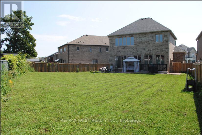 1807 Emberton Way, Innisfil, Ontario  L9S 0N4 - Photo 2 - N13686084