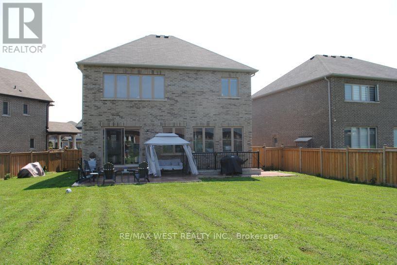 1807 Emberton Way, Innisfil, Ontario  L9S 0N4 - Photo 3 - N13686084