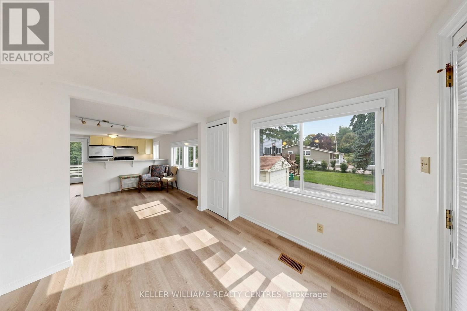 9 Maple Grove Street, Whitchurch-Stouffville, Ontario L4A 2X6 - Photo 7 - N13686112