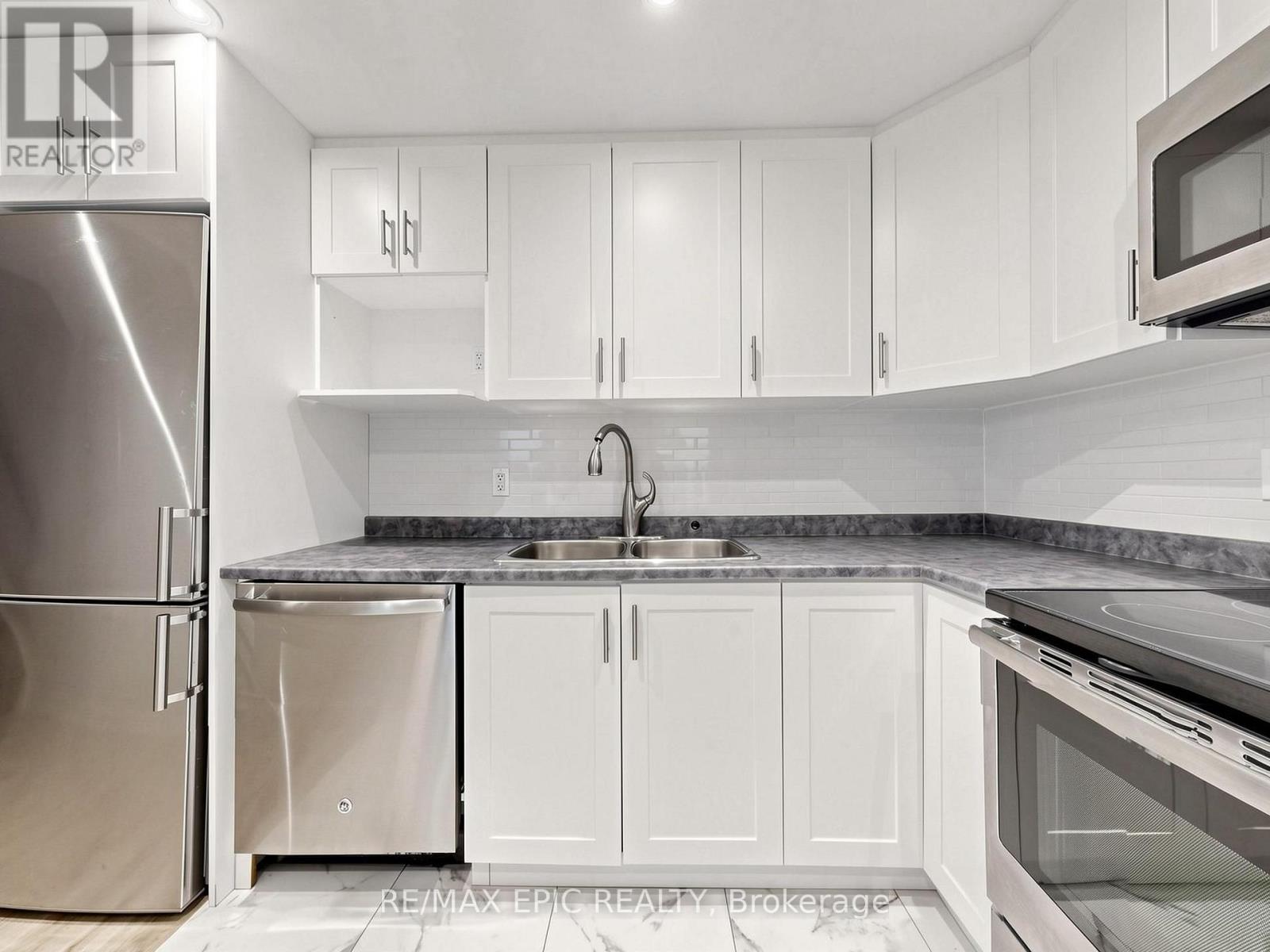 74 Dewpoint Road, Vaughan, Ontario  L4J 9E1 - Photo 42 - N13686124