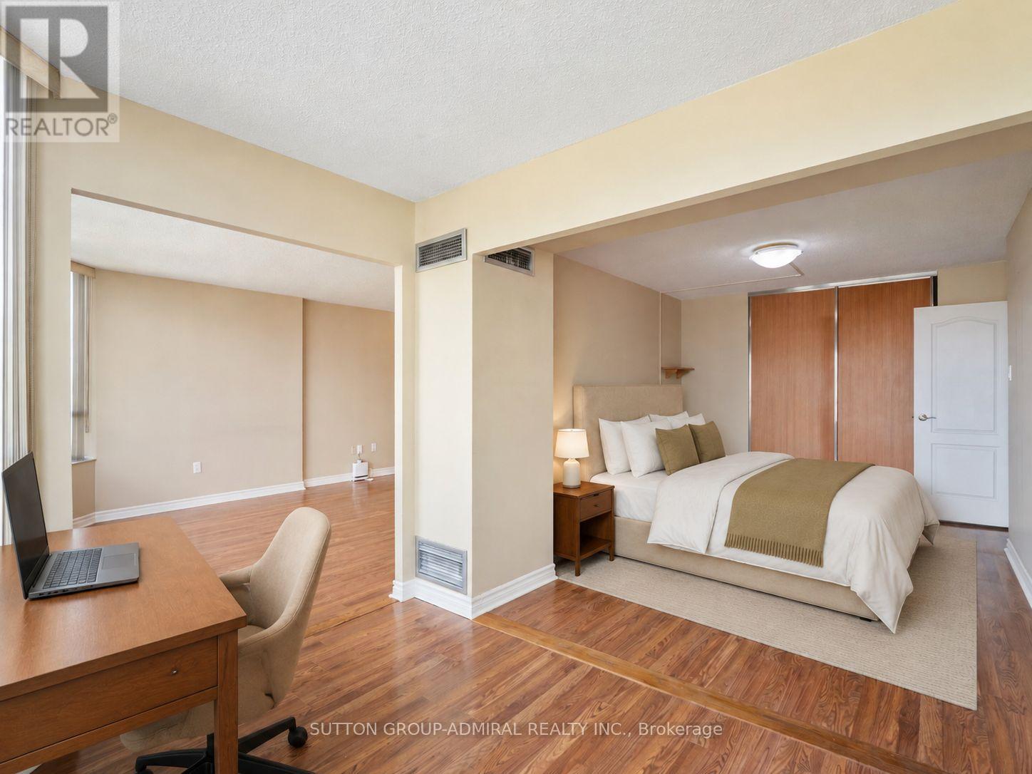 1012 - 7420 Bathurst Street, Vaughan, Ontario  L4J 6X4 - Photo 11 - N13686218