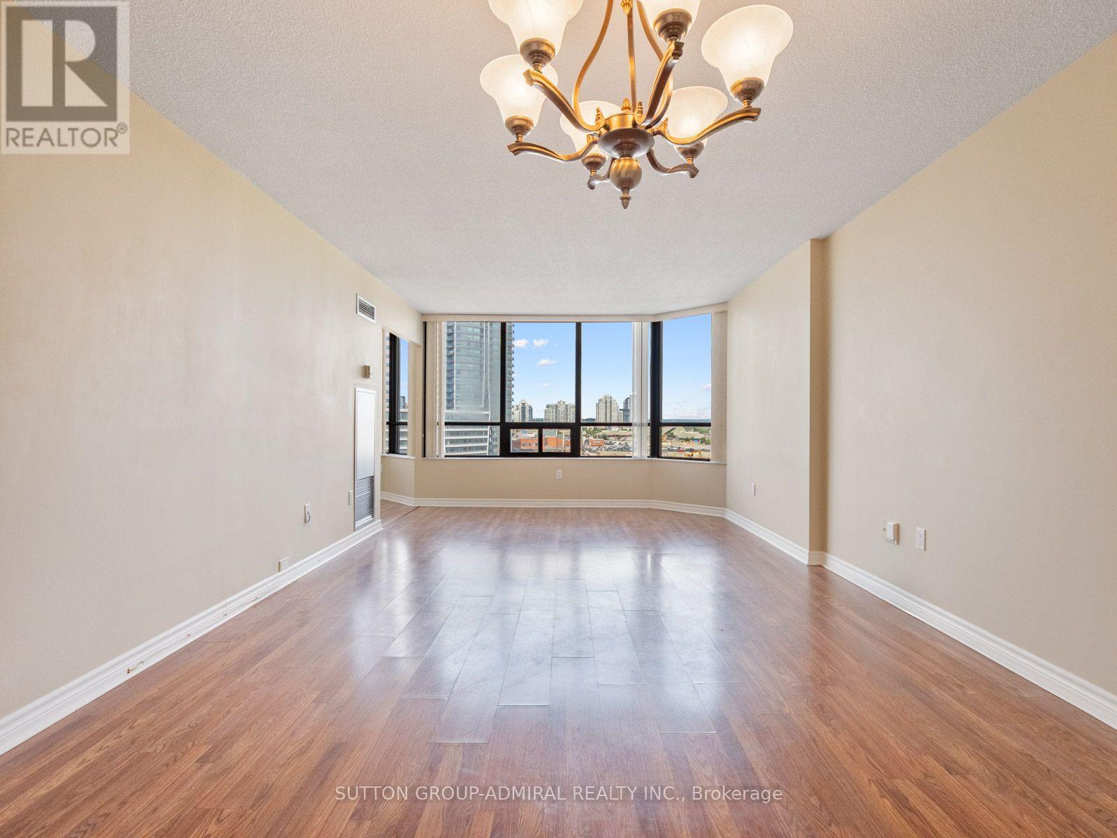 1012 - 7420 Bathurst Street, Vaughan, Ontario  L4J 6X4 - Photo 4 - N13686218