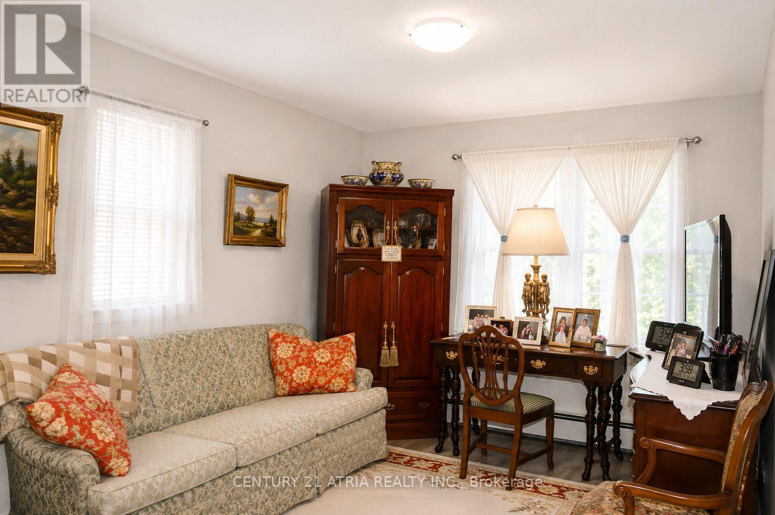 172 William Street, Tay, Ontario  L0K 2A0 - Photo 12 - S13686130