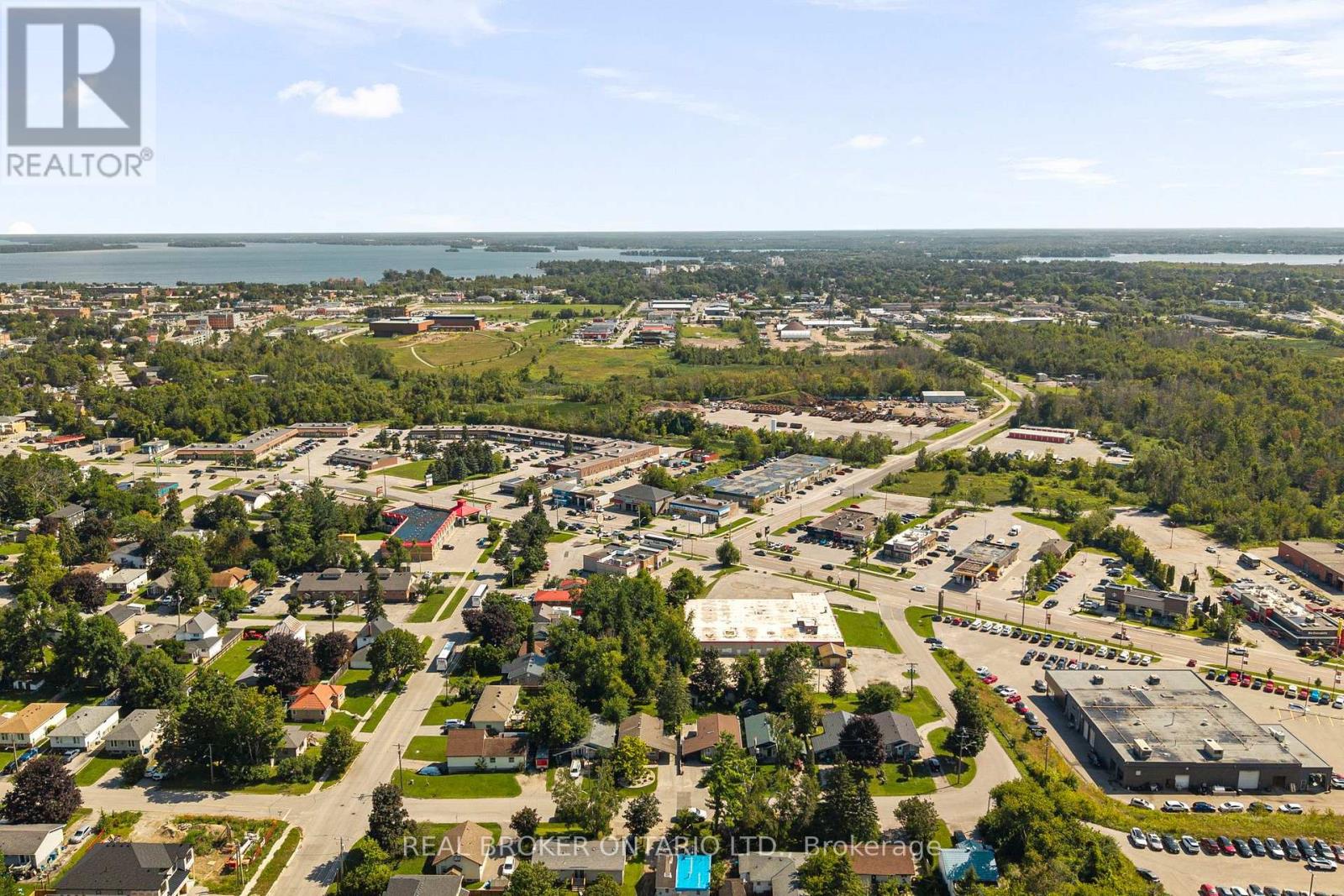 26 Carlton Street, Orillia, Ontario  L3V 6S7 - Photo 48 - S13686210
