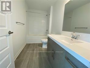 425 - 102 Grovewood Common, Oakville, Ontario  L6H 0X2 - Photo 10 - W13686076