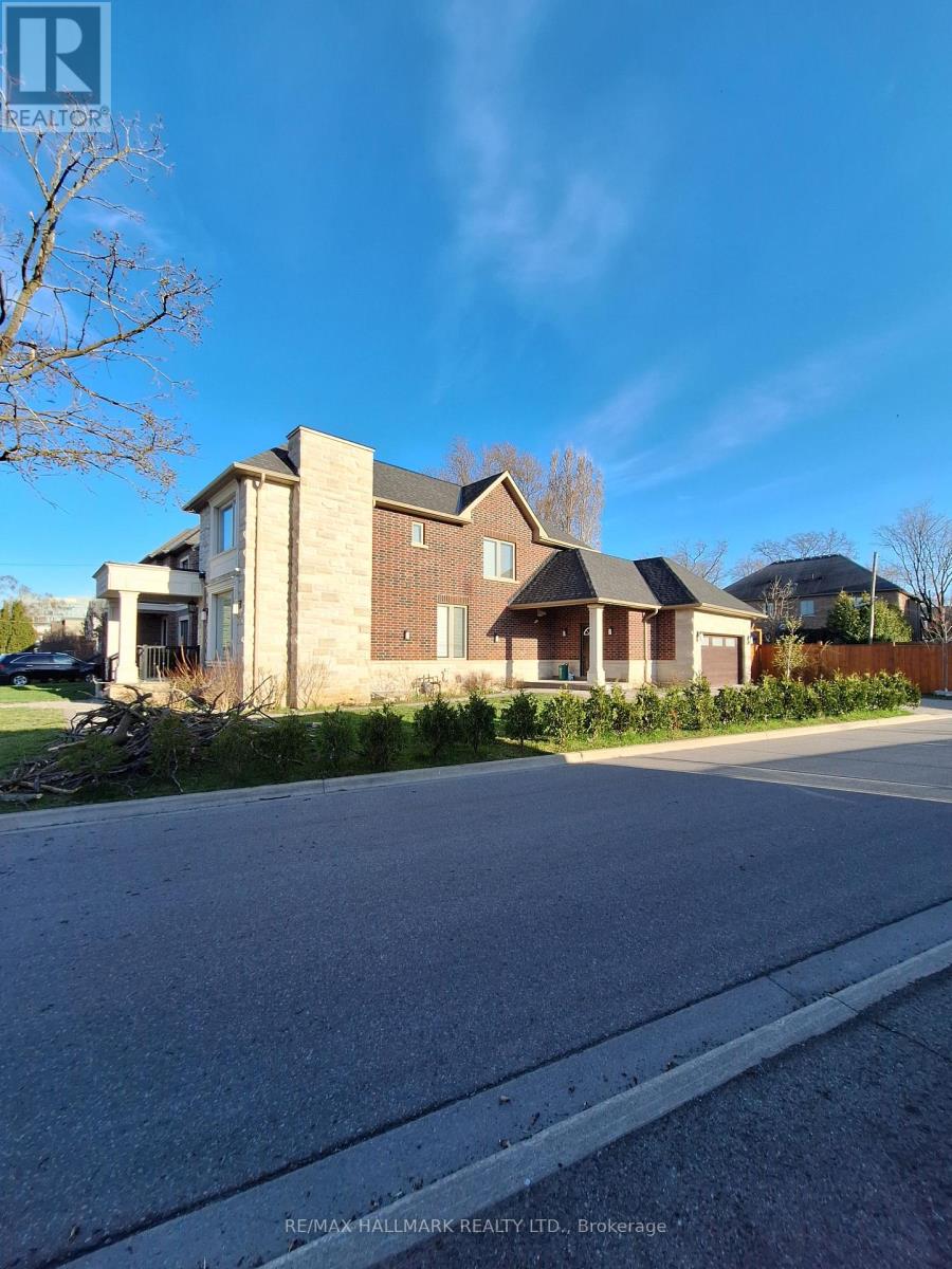Lower - 38 Harrison Avenue, Mississauga, Ontario  L5H 2N9 - Photo 2 - W13686110