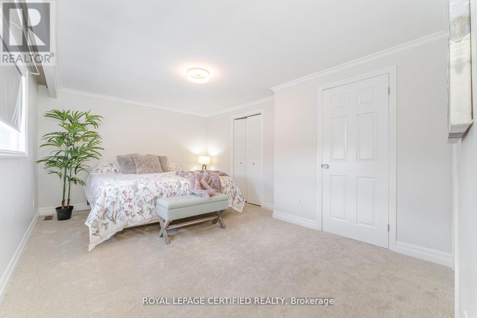 5 Stockman Crescent, Halton Hills, Ontario  L7G 1J5 - Photo 23 - W13686114